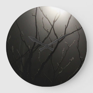 Grande Horloge Ronde Branches in the fog clock