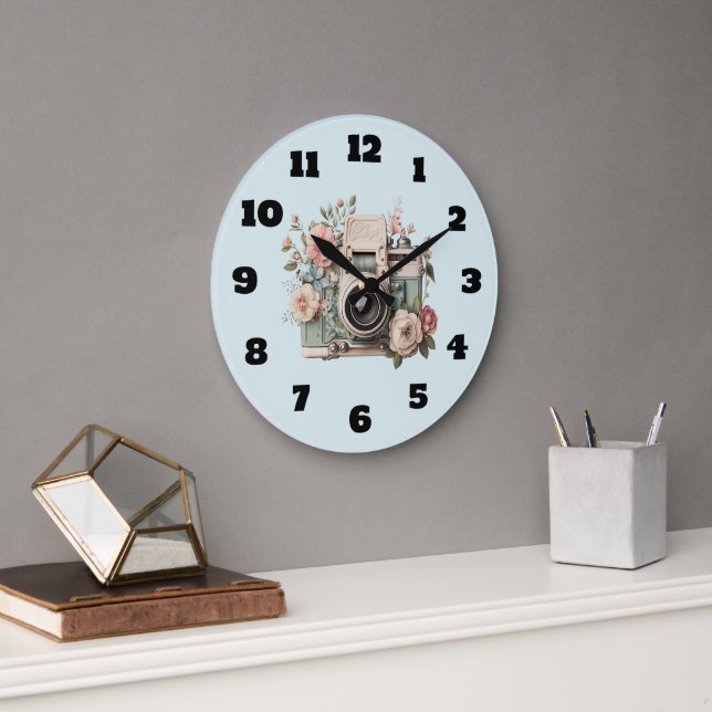 Grande Horloge Ronde Camera with Flowers Retro Pastel Image (Bureau)