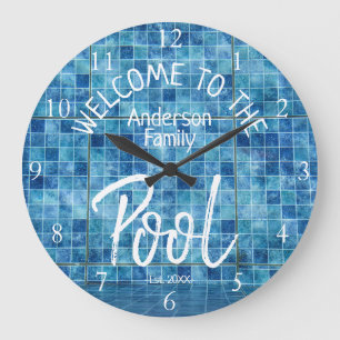 Grande Horloge Ronde Carrelage bleu personnalisé Bienvenue dans la pisc