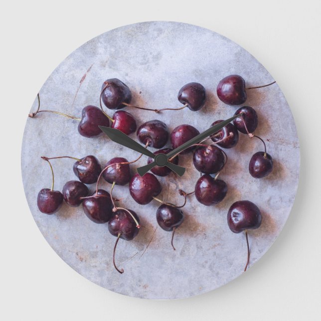 Grande Horloge Ronde Cerises (Recto)