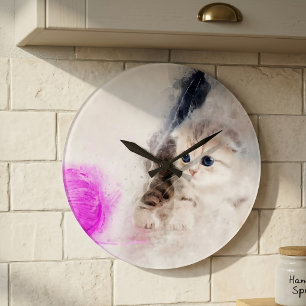 Grande Horloge Ronde Chaton jouant avec une boule de fil rose aquarelle