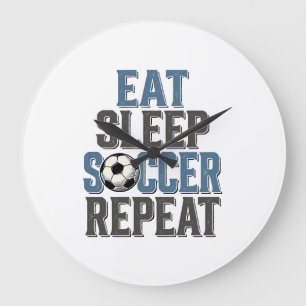 Grande Horloge Ronde Chemise de typographie vintage Soccer Eat Sleep Re
