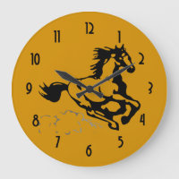 Cheval galopant sauvage et libre