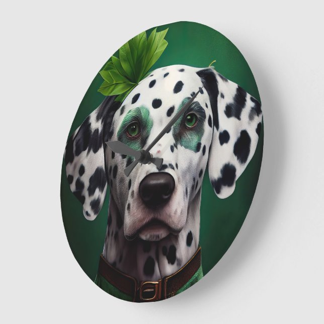 Grande Horloge Ronde Chien dalmate en tenue de la Saint Patrick (Angle)