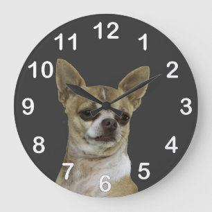 Grande Horloge Ronde Chihuahua avec une attitude