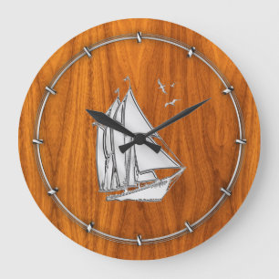 Grande Horloge Ronde Chromes Silver like Sailboat on Teak Veneer