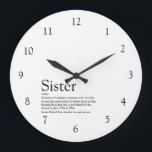 Grande Horloge Ronde Citation de définition de sœur en noir et blanc<br><div class="desc">Personnalisez pour votre sœur spéciale (petite ou grande) pour créer un cadeau unique. Un moyen parfait pour lui montrer à quel point elle est incroyable chaque jour. Conçu par Thisisnotme©</div>