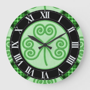 Grande Horloge Ronde Clock Green and Black Plaid Shamrock