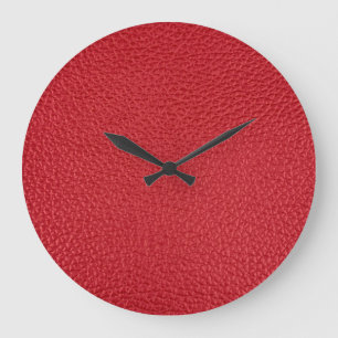 Grande Horloge Ronde Closeup en cuir artificiel rouge foncé.