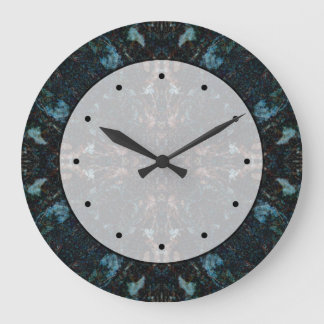 Grande Horloge Ronde Conception d'abrégé sur obscurité avec quelques