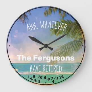 Grande Horloge Ronde Couple Retired Family