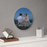 Grande Horloge Ronde Create your own personal photo wedding<br><div class="desc">Créez votre propre horloge murale photo mariage. Ajoutez votre plus belle photo de mariage,  vos noms et votre date de mariage. Un cadeau mariage très personnel.</div>