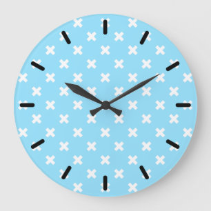 Grande Horloge Ronde Croix blanche sur le bleu bébé