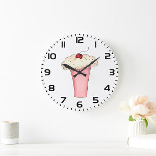Grande Horloge Ronde Cute Kawaii Cupcake Milkshake avec cerise