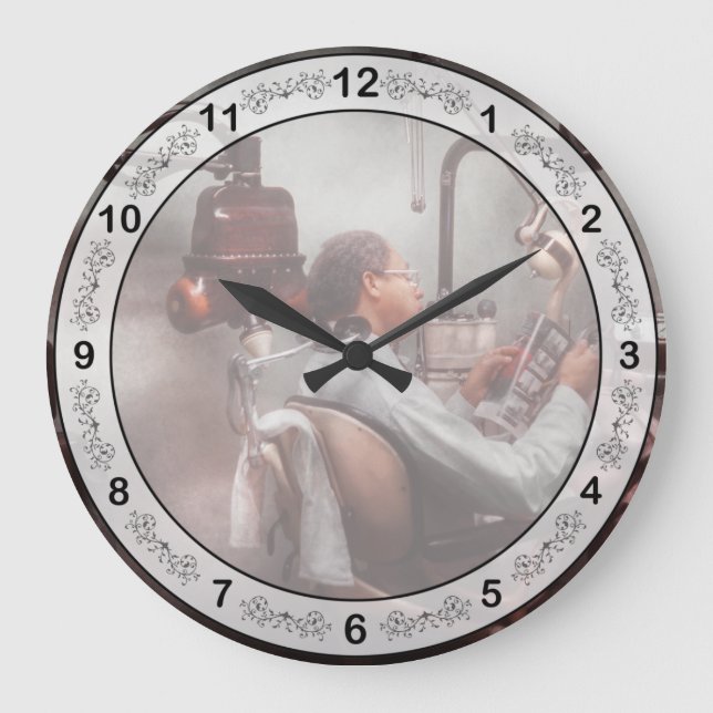 Grande Horloge Ronde Dentiste - En attente du Dentiste (Recto)