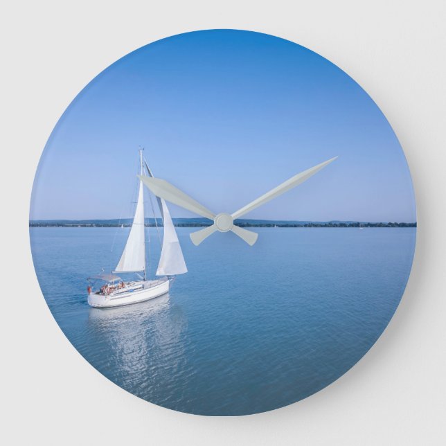 Grande Horloge Ronde Eau | Yacht au lac Balaton en Hongrie (Recto)
