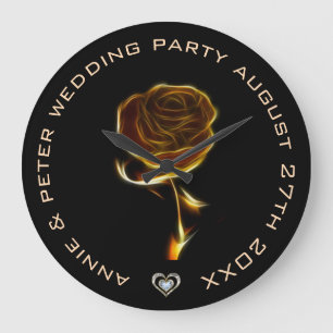 Grande Horloge Ronde Flamme dorée monogramme de Rose sur noir