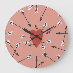 Grande Horloge Ronde Flèches de coeur faites main.