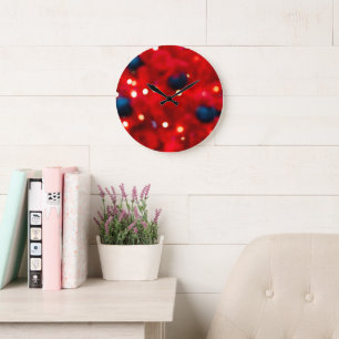 Grande Horloge Ronde Fond Abstrait de Noël Rouge Bokeh