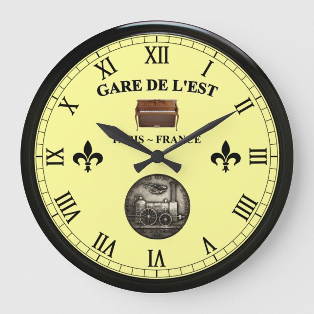 Grande Horloge Ronde Gare de L’Est ~ Paris France ~ Piano droit ~ (Recto)