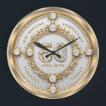 Grande Horloge Ronde Glam Diamond & Gold Frame 50e anniversaire de Mari<br><div class="desc">Diamant blanc éclatant de verre serti dans cadre tourbillonnant or,  horloge murale commémorative du 50e anniversaire mariage. Texte personnalisable en couleur or changeable. Des images de diamants et d'or ont été créées avec du texte pour générer des images.</div>
