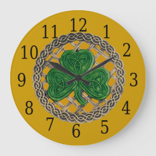 Grande Horloge Ronde Gold Shamrock and Celtic Knots Round Clock