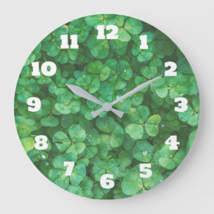 Grande Horloge Ronde Green Clover Leaves Background