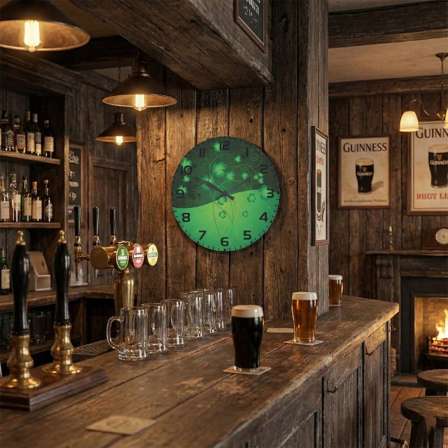 Grande Horloge Ronde Green Shamrock Clover St Patrick’s Day Luck (Créateur téléchargé)