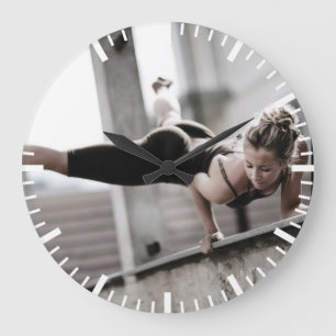 Grande Horloge Ronde Hot Femme Fitness Girl