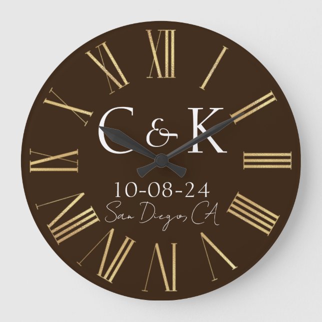 Grande Horloge Ronde Initiales Monogrammes sur Mariage Brown au chocola (Recto)