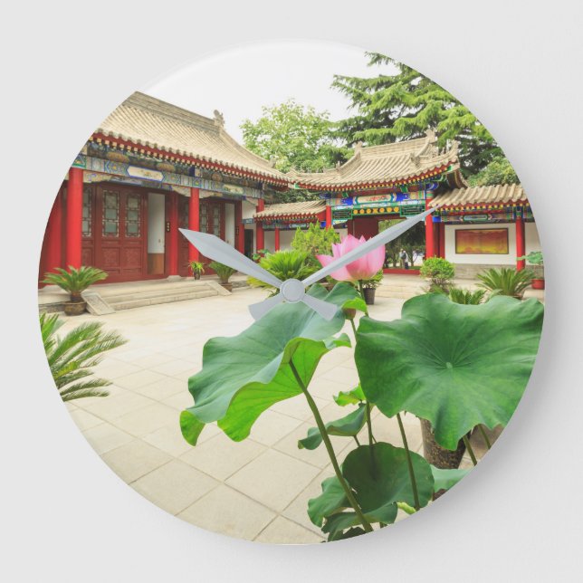 Grande Horloge Ronde Intérieur de pagode chinoise (Recto)