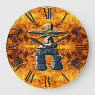 Grande Horloge Ronde Inukshuk et feu Pierres de l'esprit amérindien
