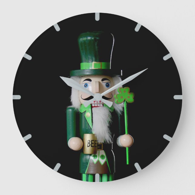 Grande Horloge Ronde Irish Nutcracker (Recto)