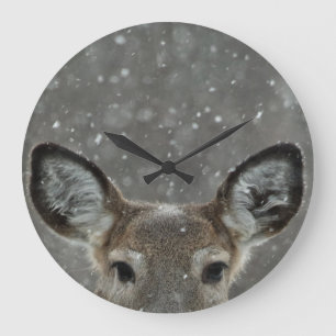 Grande Horloge Ronde Joli Cerf D'Hiver En Neige