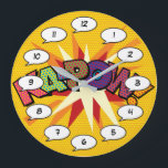 Grande Horloge Ronde KA-POW Fun Retro Comic Book Pop art<br><div class="desc">Des horloges pop comic super-héros branchées qui ajouteront une touche de couleur à une gamme de pièces autour de votre maison ou bureau. Une façon idéale de vous offrir ou de traiter quelqu'un que vous connaissez avec ces horloges de dessinateur de bande dessinée cool et unique. Pourquoi ne pas ajouter...</div>