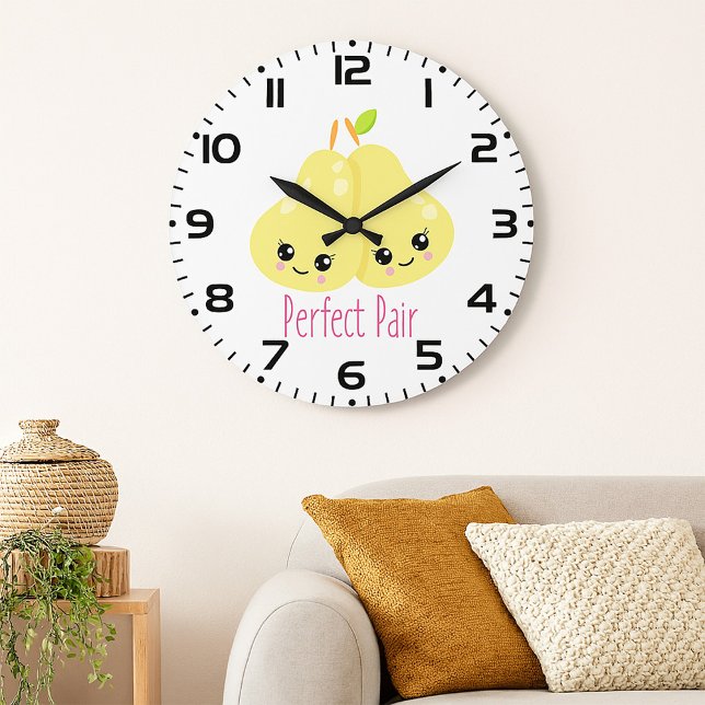 Grande Horloge Ronde Kawaii Pear Couple Parfait Paire Funny Pun (Créateur téléchargé)