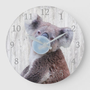 Grande Horloge Ronde Koala soufflant de la gomme à mâcher bleue Texture