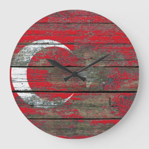 Grande Horloge Ronde Le drapeau turc sur le bois rugueux embarque