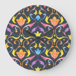 Grande Horloge Ronde Luminosité baroque : Charme Vintage coloré.