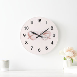 Grande Horloge Ronde Lunettes de cœur rose Amour