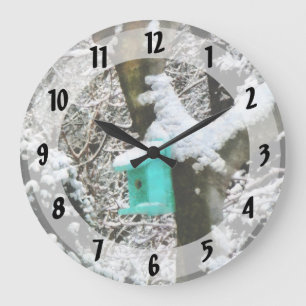 Grande Horloge Ronde Maison d'oiseaux turquoise en hiver