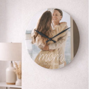 Grande Horloge Ronde Maman a établi un script blanc moderne Photo Rond