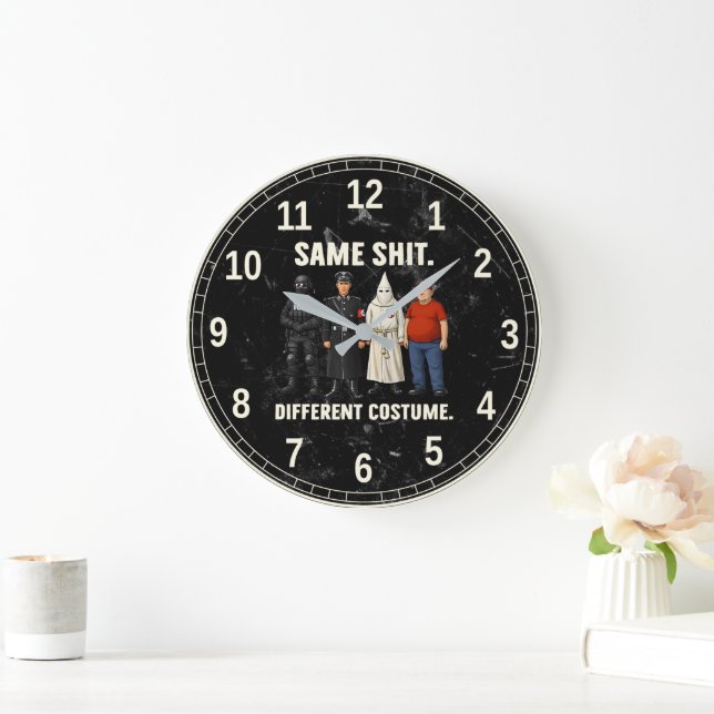 Grande Horloge Ronde Même Différent Costume (Maison)