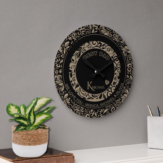 Grande Horloge Ronde Modèle Floral d'or noir personnalisé Monogramme (Personalized Black Gold Floral Pattern Monogram Large Clock)