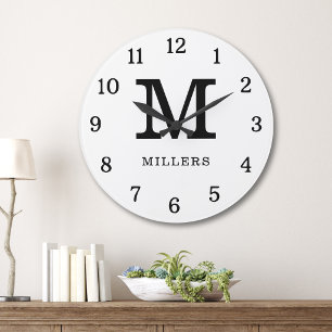 Grande Horloge Ronde Monogramme de nom de famille moderne noir et blanc