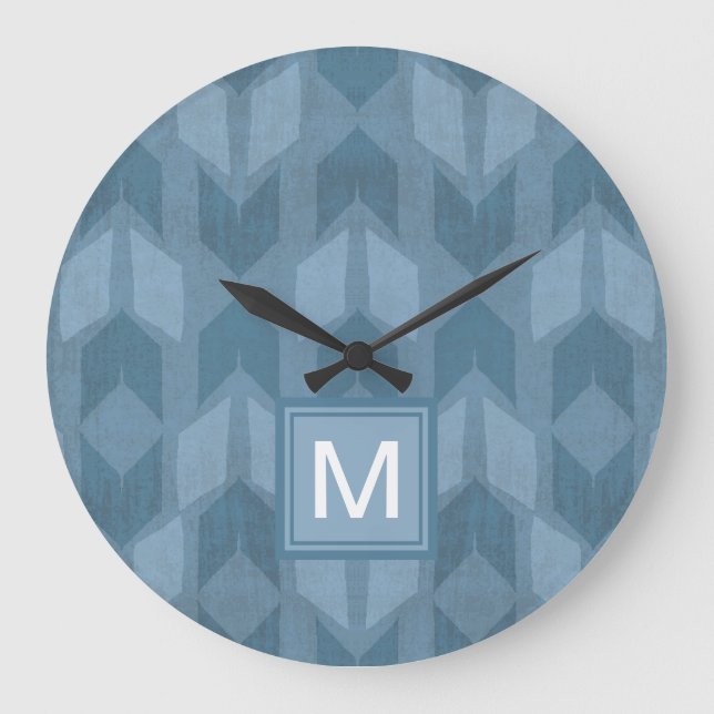 Grande Horloge Ronde Monogramme | Geo Step extérieur | Motif Flèche ble (Recto)