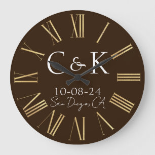 Grande Horloge Ronde Monogramme Initiales sur Mariage Brun au Chocolat