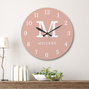Grande Horloge Ronde Monogramme moderne poussiéreux rose et blanc Nom d