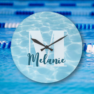 Grande Horloge Ronde Monogramme personnalisé Piscine bleue Moderne