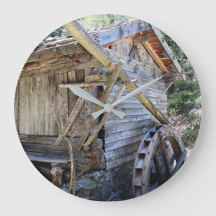 Grande Horloge Ronde Moulin à eau - photographie rustique